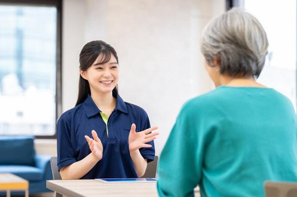 社会福祉主事とは?任用資格って?仕事内容や主な勤務先、資格の取得方法を解説