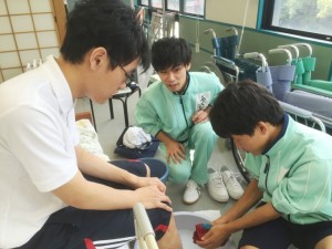 介護　福祉　専門　学校　関西　兵庫　神戸　雰囲気