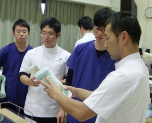 鍼灸　スポーツ　美容　医療　福祉　専門　学校　関西　兵庫　神戸