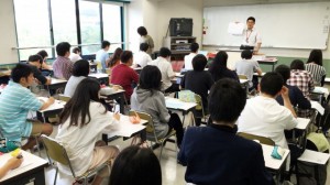 介護　福祉　専門　学校