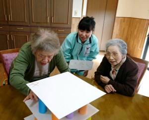 【介護福祉士科】学生達が自分達で考えたレクリエーションを福祉施設で実践★施設レクリエーション③