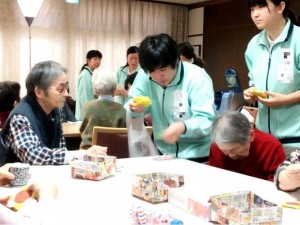 【介護福祉士科】学生達が自分達で考えたレクリエーションを福祉施設で実践★施設レクリエーション③