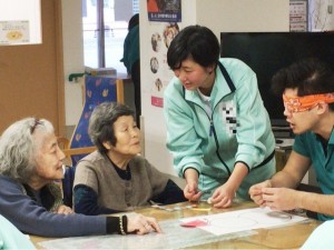 【介護福祉士科】学生達が自分達で考えたレクリエーションを福祉施設で実践★施設レクリエーション②