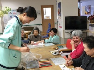 【介護福祉士科】学生達が自分達で考えたレクリエーションを福祉施設で実践★施設レクリエーション②