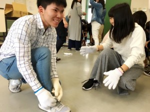 【介護福祉士科】１年生★利用者さんを理解するための障がい体験