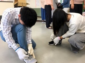 【介護福祉士科】１年生★利用者さんを理解するための障がい体験