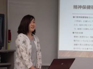 【精神保健福祉士科】卒業生紹介★大学で学んだ心理学を活かした職業に興味をもち、大学卒業後すぐ国家資格取得を目指して進学②