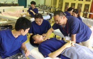 【鍼灸科】３年生★顔面神経に麻痺がある患者さんへの鍼治療について学びました！