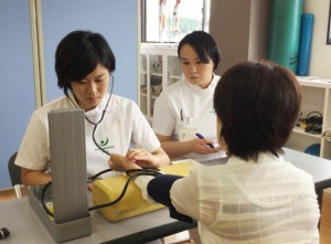 【鍼灸科】３年生★三田校のリハビリテーション関連学科との連携授業